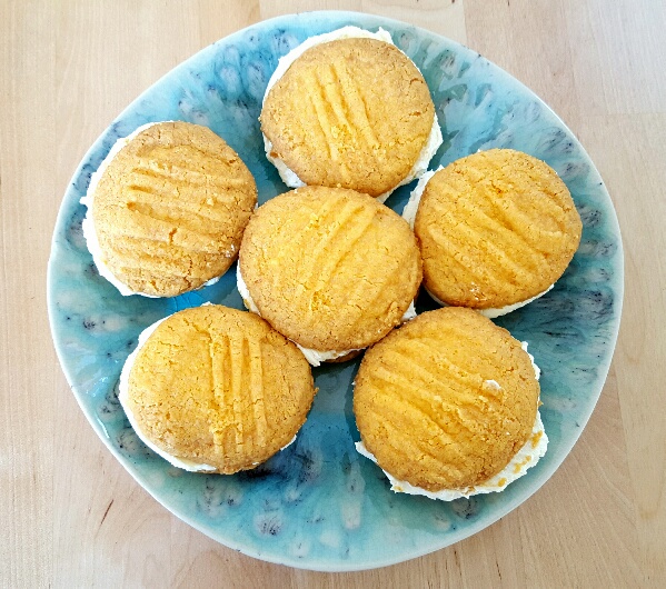 Custard Creams by The Fat Foodie