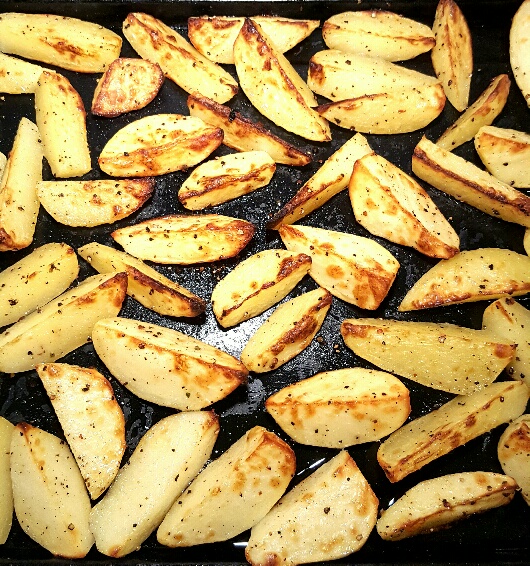 Freshly Cooked Potato Wedges by The Fat Foodie